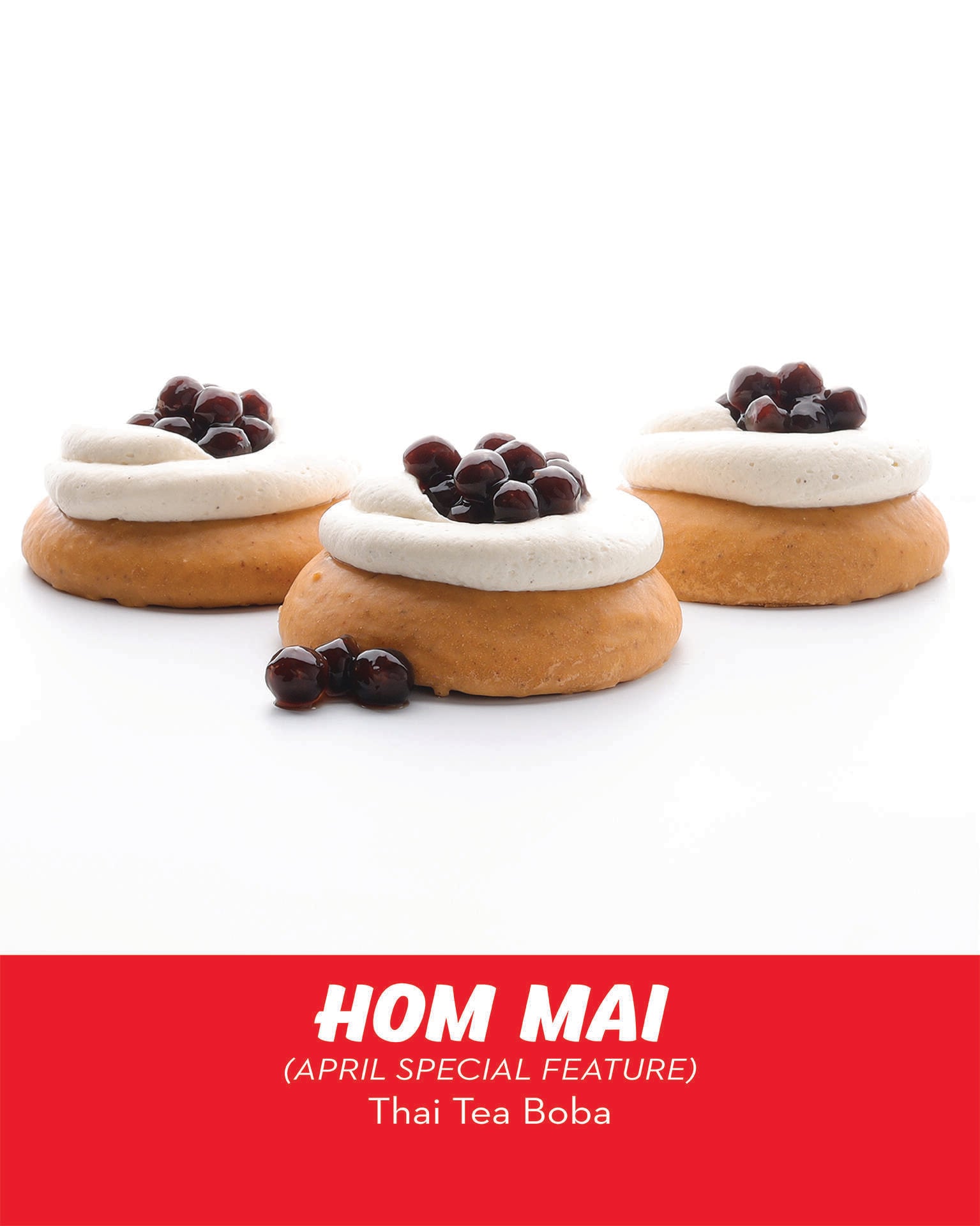 RubySnap Hom Mai cookie, a Thai tea boba cookie topped with vanilla bean cream and brown sugar boba pearls.