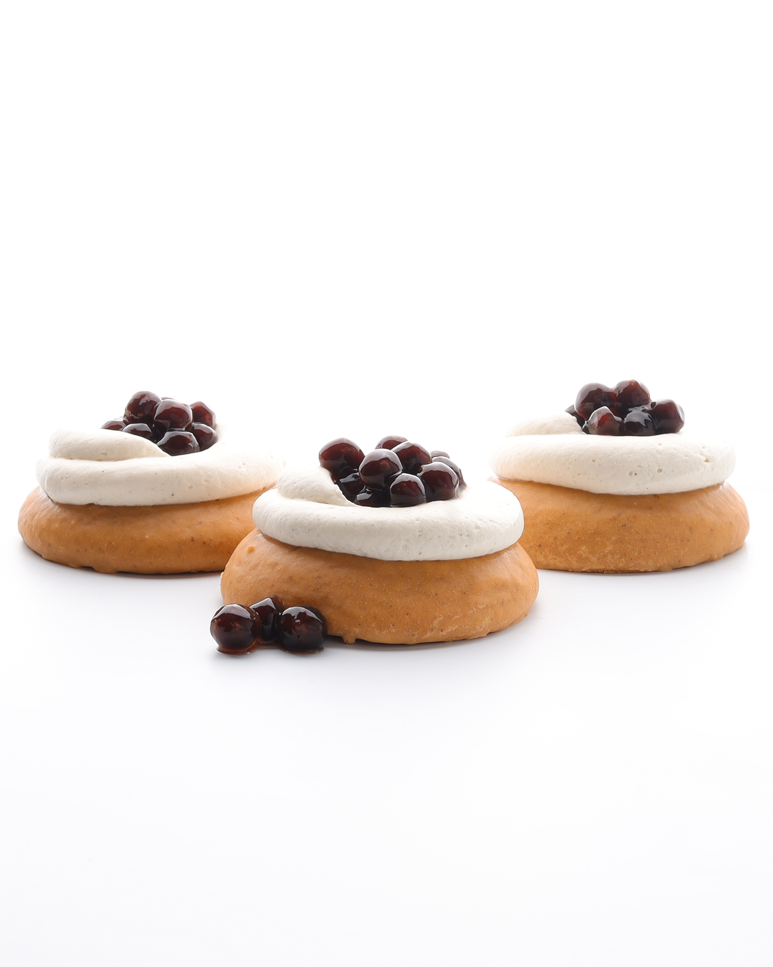 Thai tea boba cookie, topped with vanilla bean cream and brown sugar boba pearls